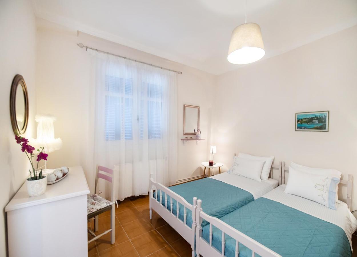 Vicolo Appartamenti Locali Lefkada City Exterior photo